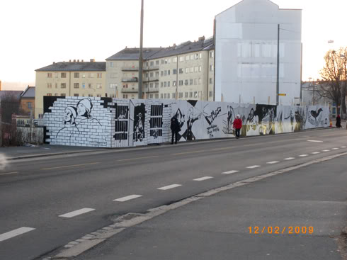http://i141.photobucket.com/albums/r58/Redmist_photos/lassIMGP0860.jpg