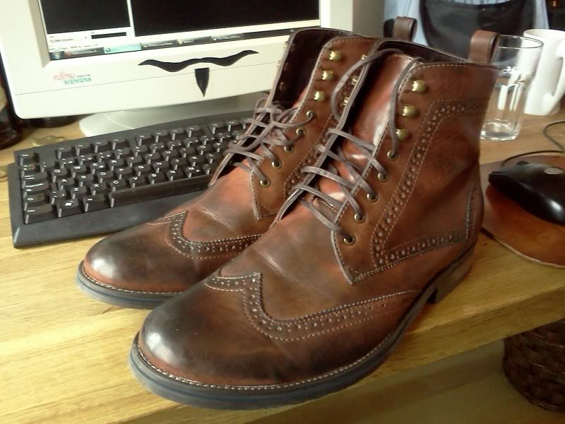 http://i62.photobucket.com/albums/h87/RL_NF/IMG299-Kopi.jpg