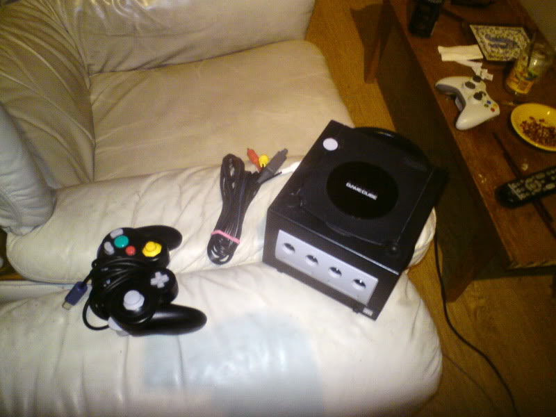 http://i85.photobucket.com/albums/k72/Link_and_Zelda/DSC01401.jpg